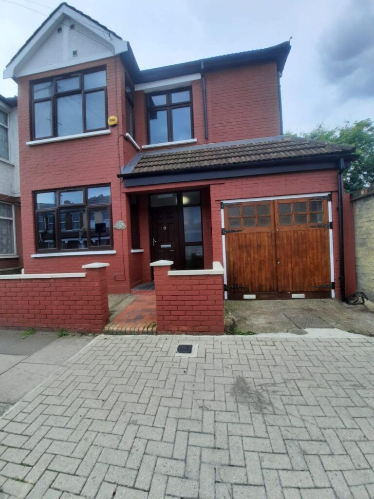 Rosebery-House